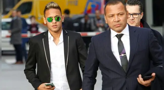 Neymar y su familia la pase mal por juicio por pase del  Santos al Barcelona