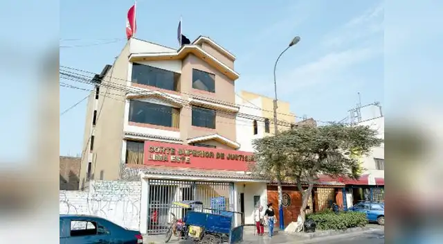 el reo fugó de la sede judicial lanzándose del quinto piso