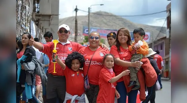 Ambiente de fiesta en el Garcilaso