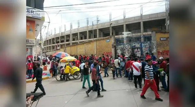 Ambiente de fiesta en el Garcilaso
