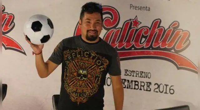 Celebra emocionado su éxito Celebra emocionado su éxito