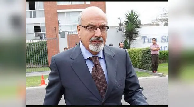 El abogado penalista Luis Lama señaló que Nadine Heredia goza de Inmunidad Diplomática El abogado penalista Luis Lama señaló que Nadine Heredia goza de Inmunidad Diplomática