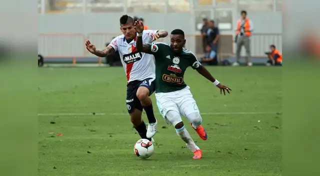 Cristal venció por penales a Municipal