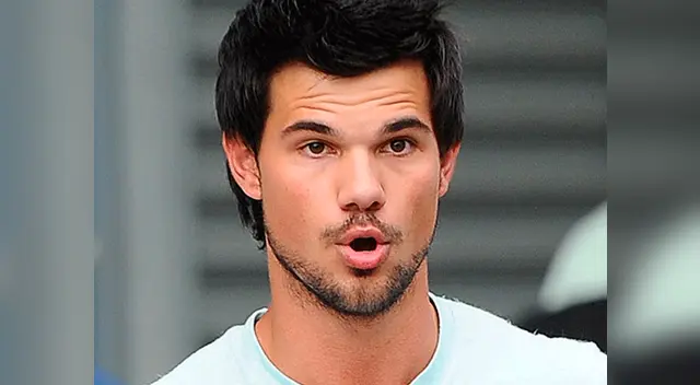 El lobo se encuentra más feliz que nunca El lobo se encuentra más feliz que nunca