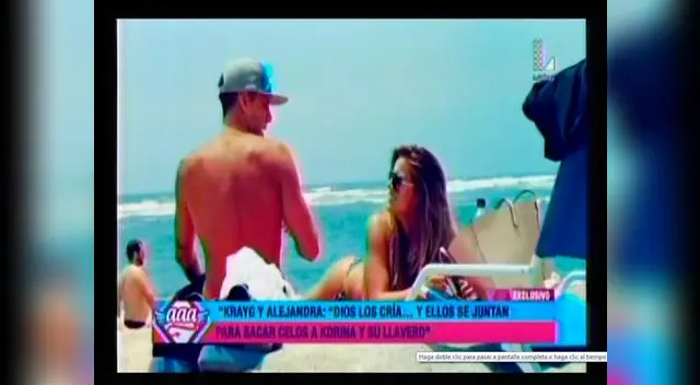 En video se les aprecia muy animados hablando en la playa