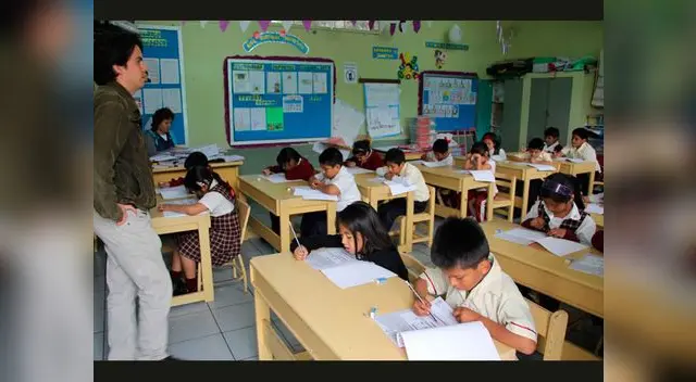 Perú sale del último lugar en la prueba PISA y mejora en ciencias, matemáticas, lectura 