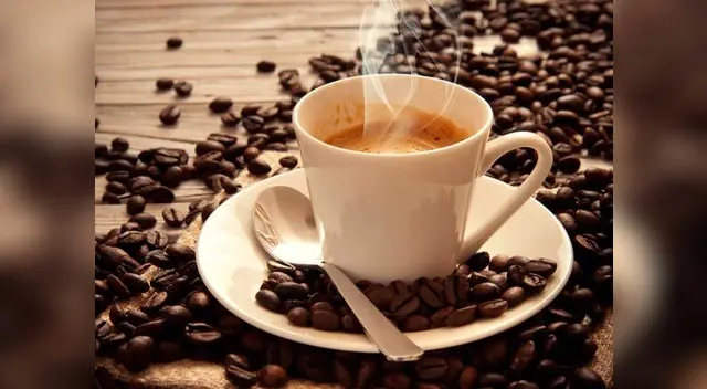 Tomar café al inicio del día mejora la salud