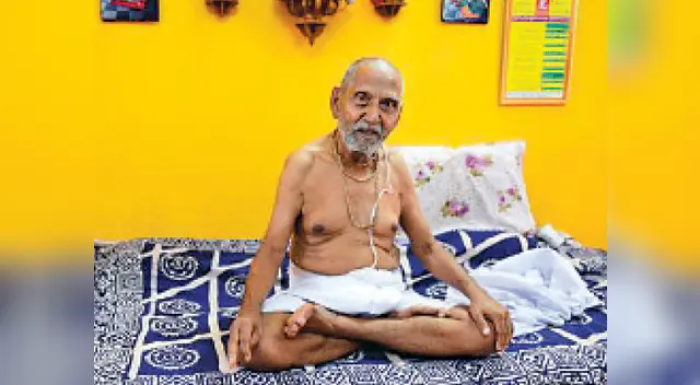 Swami Sivananda es venerado en su región por toda la población Swami Sivananda es venerado en su región por toda la población