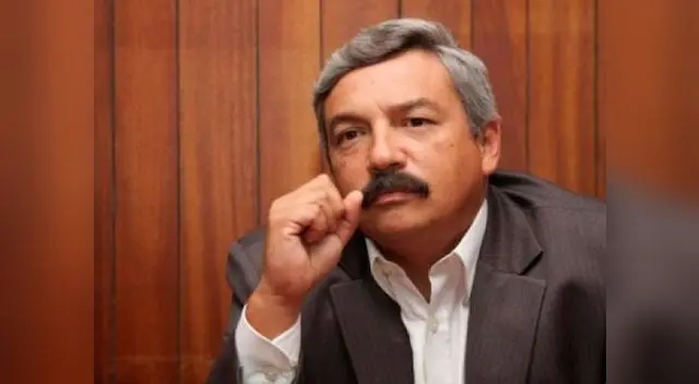 Ex congresista Alberto Beingolea se salva de accidente de tránsito en Surco