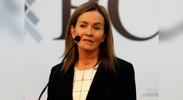 Ministra de Educación Marilú Martens felicita a los docentes peruanos por la prueba PISA Ministra de Educación Marilú Martens felicita a los docentes peruanos por la prueba PISA