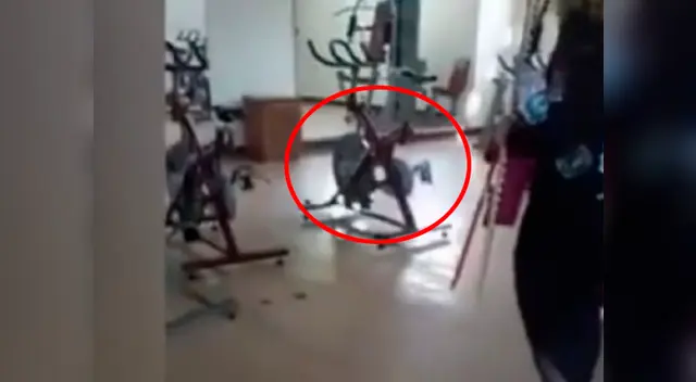 El suceso causó alarma en todos los presentes El suceso causó alarma en todos los presentes