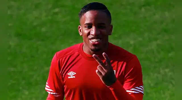 Farfán en la mira del fútbol brasileño