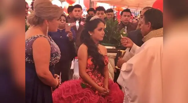 El evento empezó con una misa