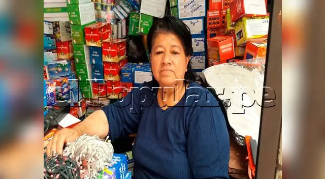 Elisa Reyes perdió a un hijo y se quemó los brazos