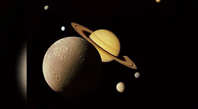 Publican foto detallada de Pandora, una luna de Saturno