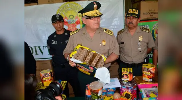 Policía incautó 14 toneladas de pirotécnicos Policía incautó 14 toneladas de pirotécnicos
