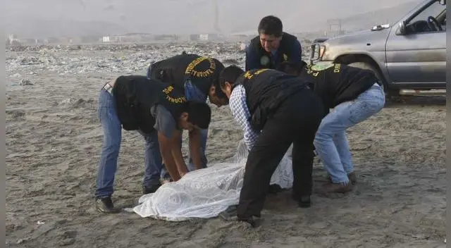 El cuerpo inerte de la muchacha fue trasladado a la Morgue de Lima