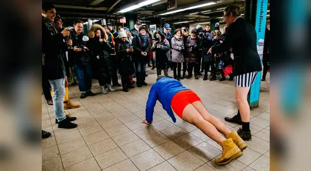 Neoyorquinos participan en curioso evento