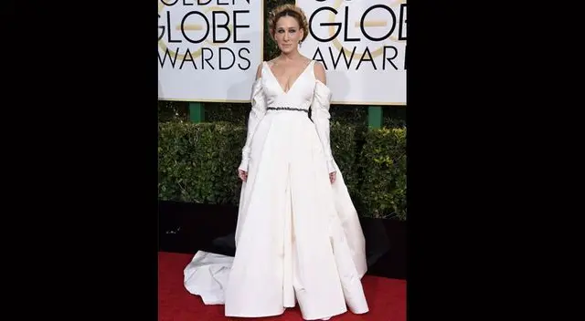 Sarah Jessica Parker luce un vestido de Vera Wang