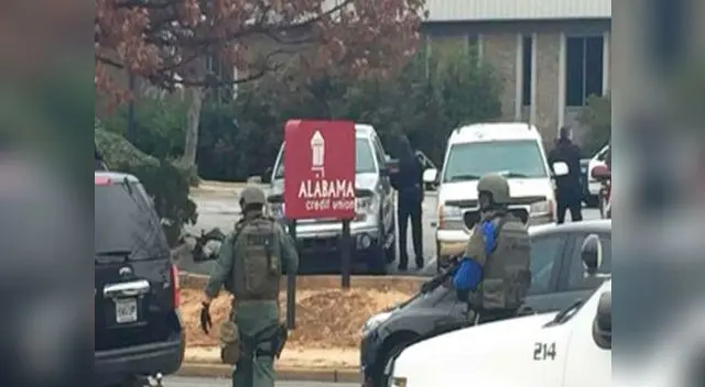 Policías tienen cercado el lugar