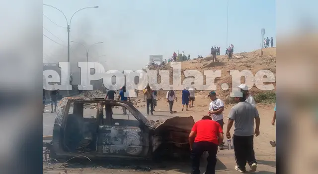 Autos quemados por infiltrados Autos quemados por infiltrados