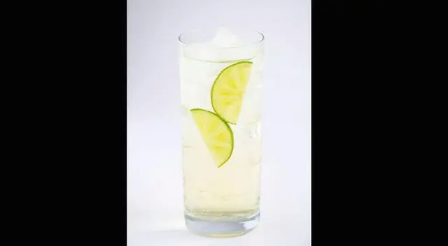 Prepara en casa este refrescante chilcano clásico