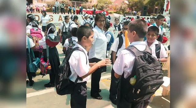 La policía de tránsito recomienda a la población calcular sus tiempos