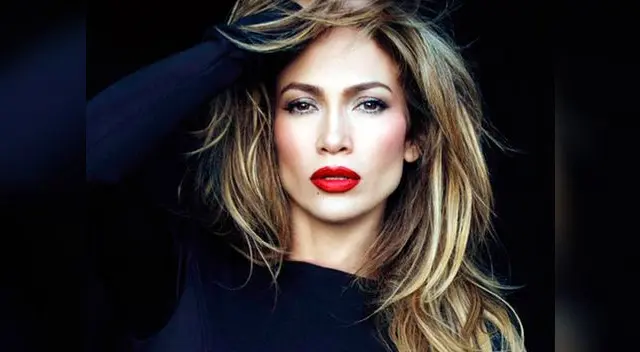 Jennifer Lopez soprendió con foto íntima
