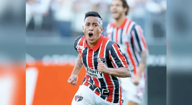 Con su fútbol, el peruano se ha ganado los elogios de especialistas brasileños