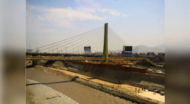 Cimientos de los puentes se han visto afectados por caudal del río