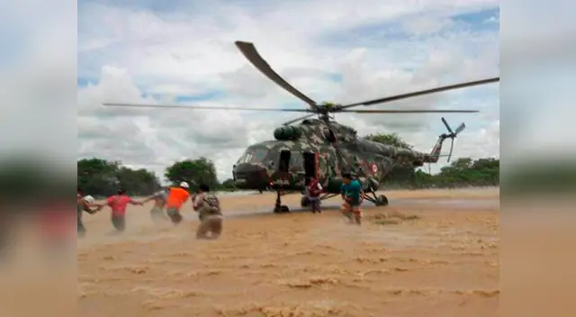 Los policías llegaron a las zonas que necesitan más ayuda Los policías llegaron a las zonas que necesitan más ayuda