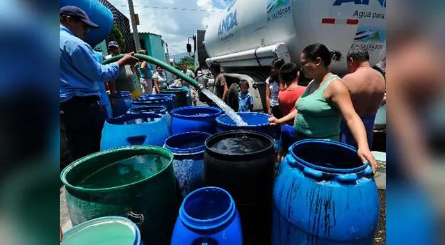 Sedapal anuncia que el servicio de agua se restablecerá a partir de las 2 de la tarde