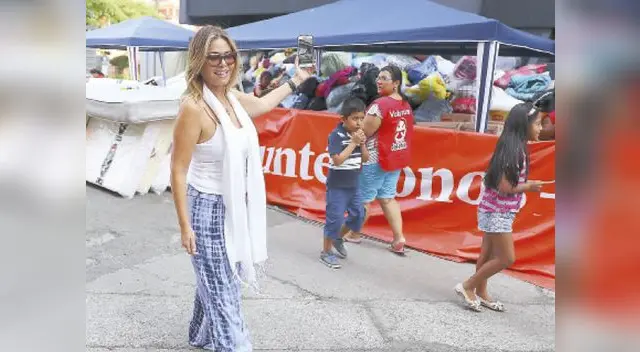 Manifiesta su admiración y cariño hacia Evangelina Manifiesta su admiración y cariño hacia Evangelina