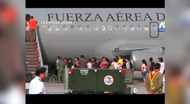 Cientos de personas buscan vuelos de la Fuerza Aérea para viajar al norte Cientos de personas buscan vuelos de la Fuerza Aérea para viajar al norte