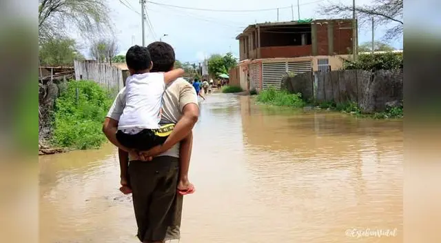 Difícil momento para miles de niños en Piura tras inundaciones Difícil momento para miles de niños en Piura tras inundaciones