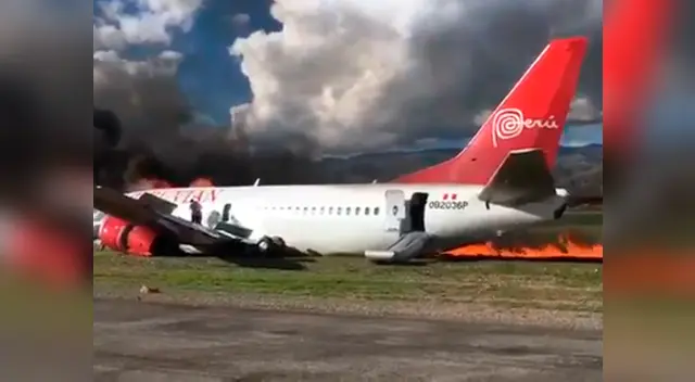 El avión terminó incendiándose y todos lograron salir El avión terminó incendiándose y todos lograron salir