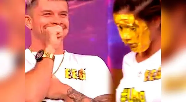 Korina Rivadeneira no soportó recibir 'tortazos' de Mario Hart