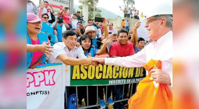 PPK encabezó la ceremonia de clausura del centro de acopio de donaciones en Palacio de Gobierno