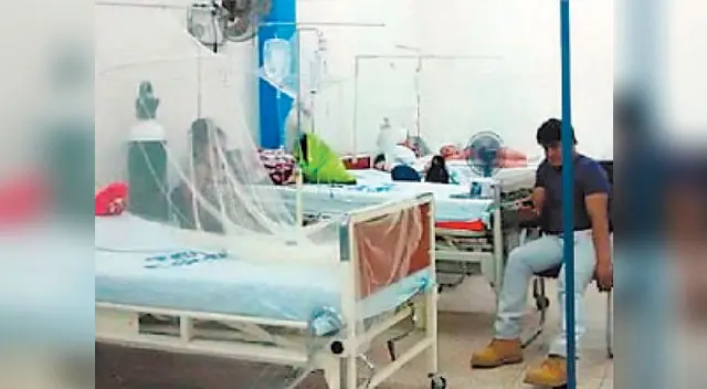 Para prevenir esta enfermedad se realizan fumigaciones en las casas Para prevenir esta enfermedad se realizan fumigaciones en las casas