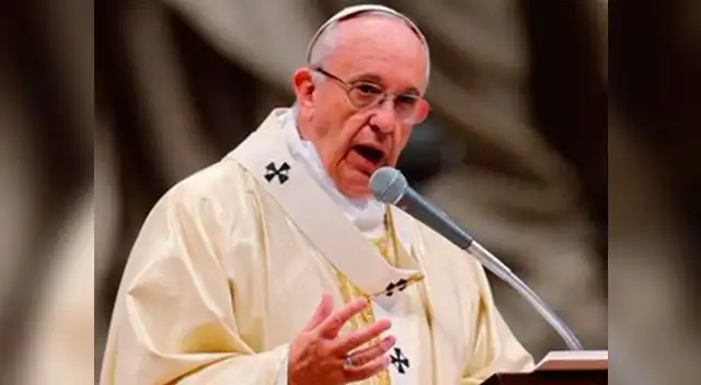 Papa Francisco condena atentado terrorista contra la iglesia católica 