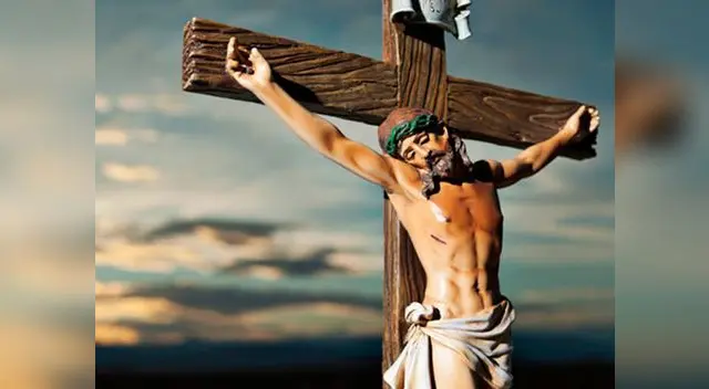 La Iglesia Católica celebra la "Liturgia de la Pasión del Señor" a las tres de la tarde La Iglesia Católica celebra la "Liturgia de la Pasión del Señor" a las tres de la tarde