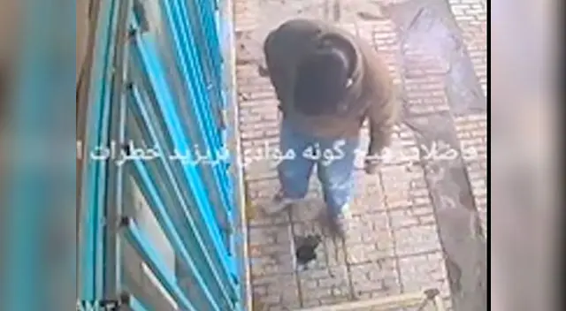 Hombre tira su cigarrillo en conducto de gas y recibe lo peor Hombre tira su cigarrillo en conducto de gas y recibe lo peor