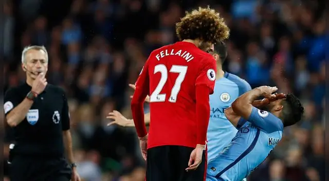 Fellaini perdió los papeles