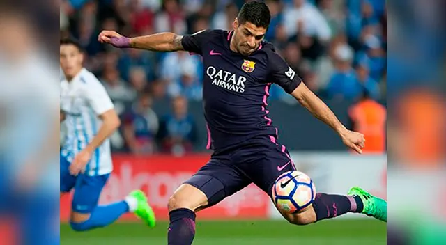 Luis Suárez anotó el primer gol en el partido