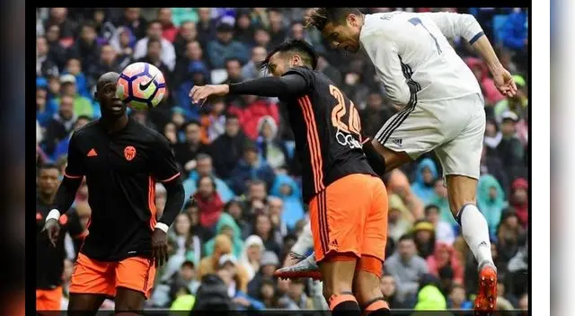 Cristiano Ronaldo inaugura el marcador Cristiano Ronaldo inaugura el marcador