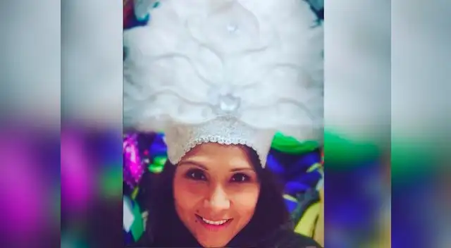 Revivió sus inicios como bataclana y fans se vuelven locos