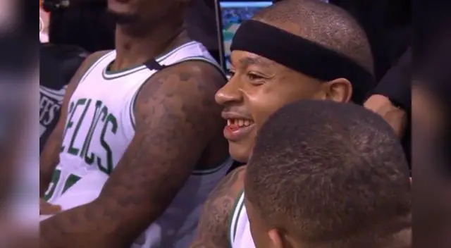 Isaiah Thomas luce su nueva sonrisa Isaiah Thomas luce su nueva sonrisa