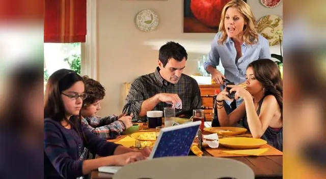 Calendario Cívico Escolar: Día Internacional de la Familia Calendario Cívico Escolar: Día Internacional de la Familia