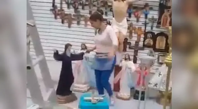 La nueva versión de 'Pasito Perrón' se apodera de Facebook La nueva versión de 'Pasito Perrón' se apodera de Facebook