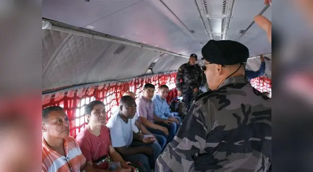 12 internos colombianos fueron llevados a su país para cumplir su condena 12 internos colombianos fueron llevados a su país para cumplir su condena